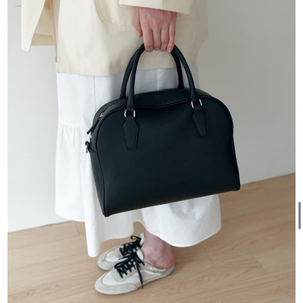 더릴 Strap Boston Bag_Black