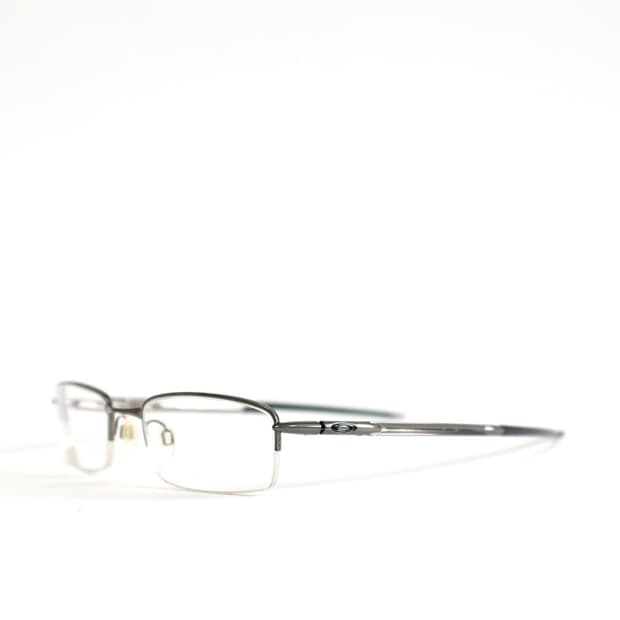 Oakley Rhinochaser 오클리 라이노 체이서 반무테 안경