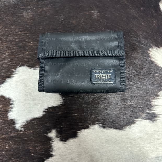 Porter wallet