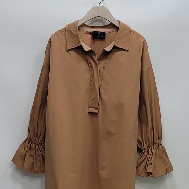 LANVIN 한섬 랑방컬렉션 오픈 카라 셔링 블라우스 / 여 82 브라운