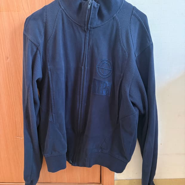플라스틱프로덕트 contrast zipped jacket 네이비