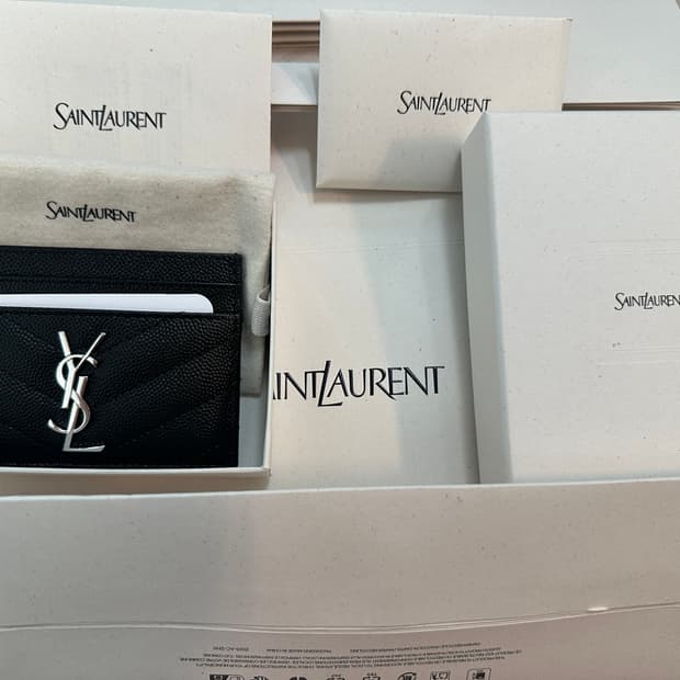 생로랑 카드지갑 블랙 캐비어 풀박스