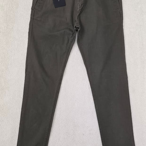 자라맨 새상품 남자 면바지. 
싸이즈30