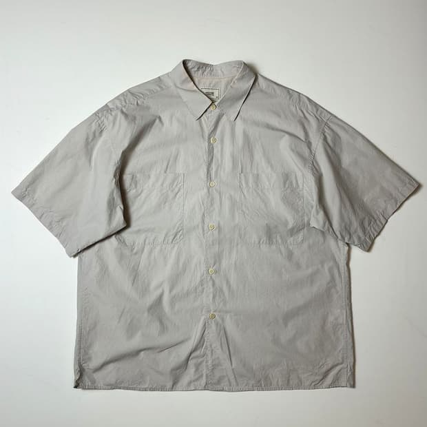 어나더오피스 Writer 도브 그레이 반팔 셔츠 PN8596