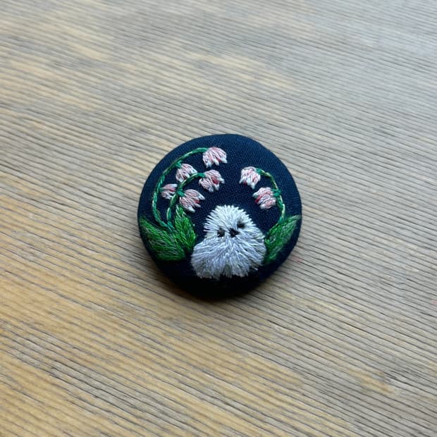 흰머리 오목눈이 브로치 