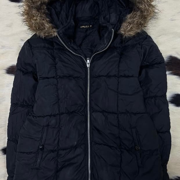 SWEET.B 퍼후드 패딩