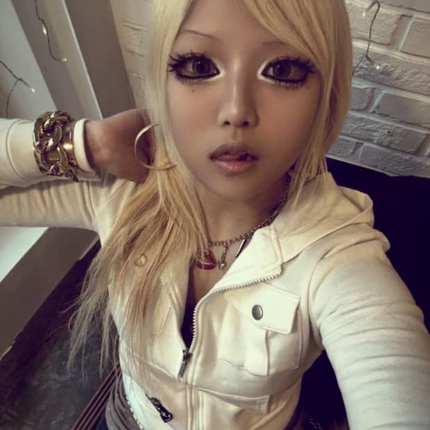 lasy daisy y2k 오네갸루 동물귀 후드집업 화이트 골드 크롭