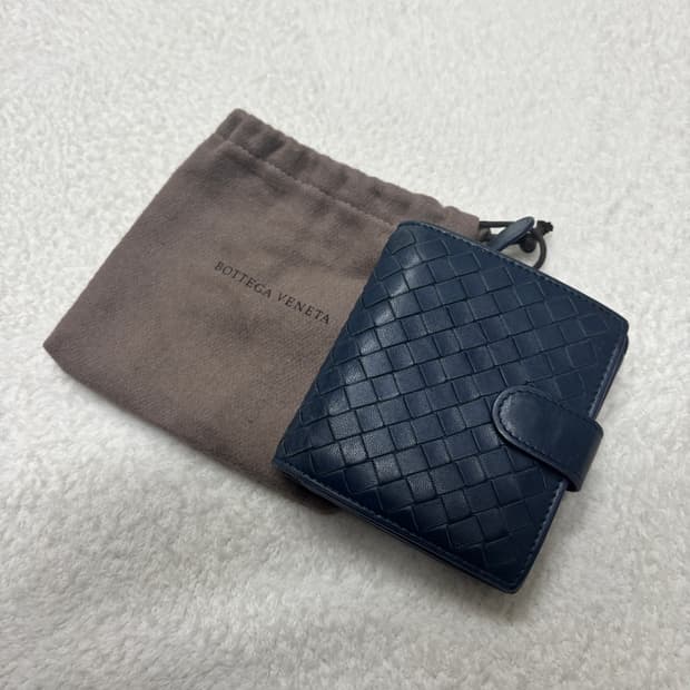 보테카베네타 지갑
