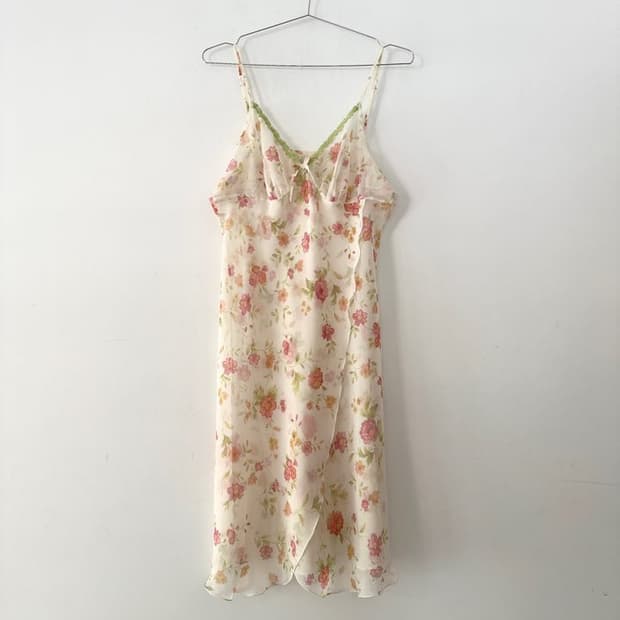 Flower layer ops & top / beige & lime