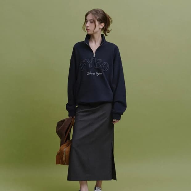 포유어아이즈온리(포유온) FYEO 에센셜 로고 하프집업 딥네이비 M