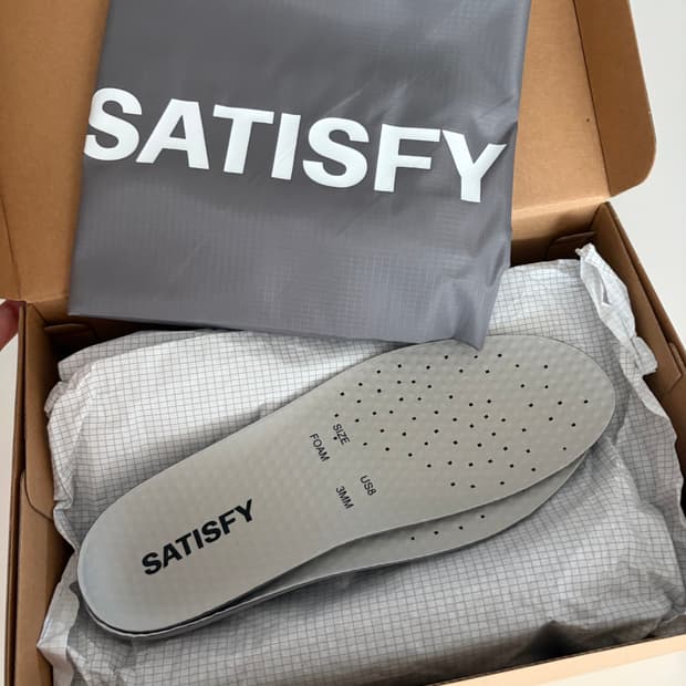 새티스파이 더라커 쉐도우 새제품 260