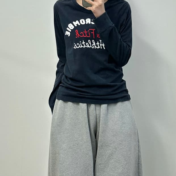 아베크롬비 y2k 와투케 네이비 롱슬리브 긴팔티