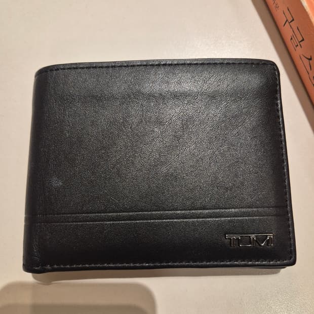 투매 남성 지갑 판매합니다