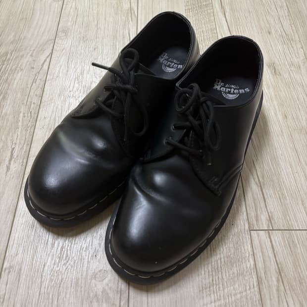 닥터마틴 1461 3홀 스무스 ws 270