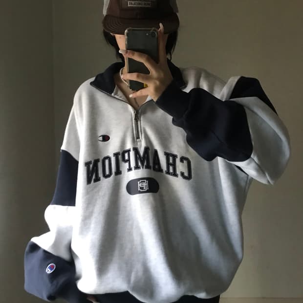 챔피온 빅로고 스웨트 반집업