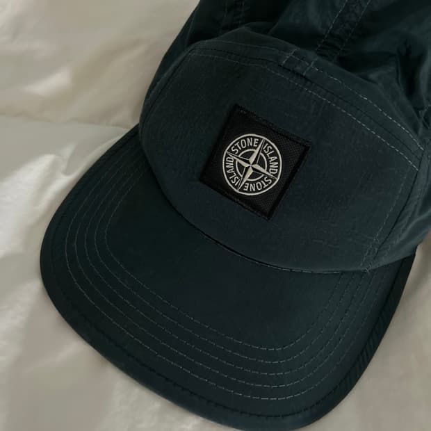 스톤 아일랜드 모자