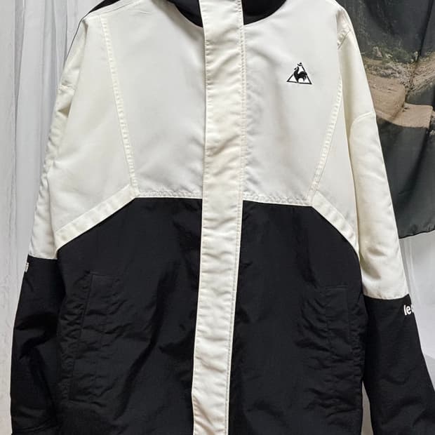 르꼬끄 바람막이