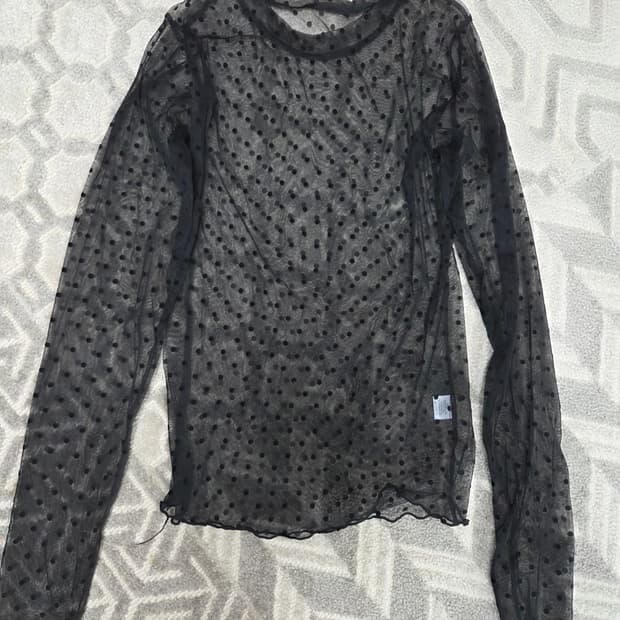 도트 블랙 시스루 레이어드티
