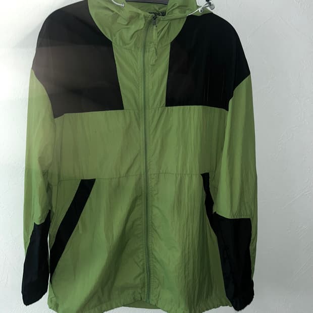 자외선 차단 바람막이 그린