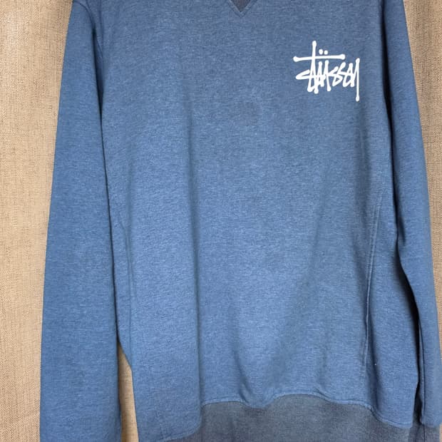 스투시블루맨투맨 L