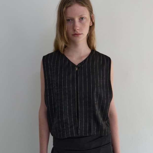 Pica classic one button vest