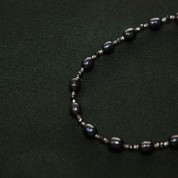 CASIOPEIA #046 Black Pearl Navy Necklace