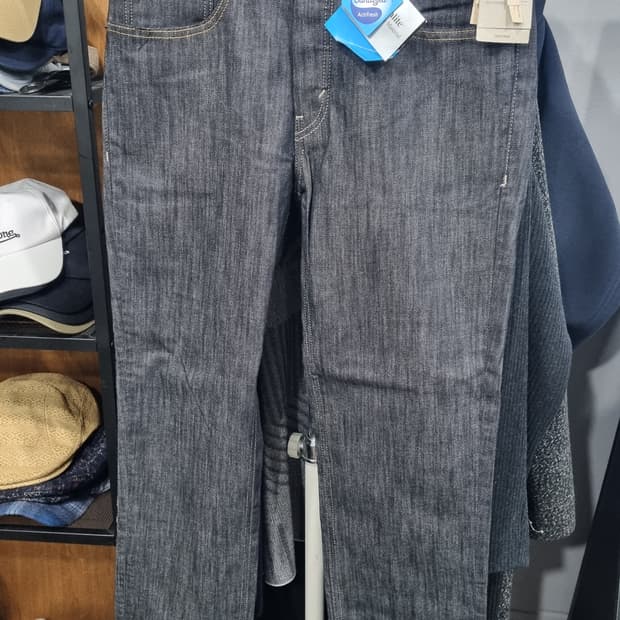 LEVIS 511 slim fit 커뮤터 생지데님팬츠(기능성청바지) 34
