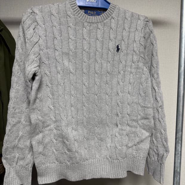 폴로 꽈배기 니트