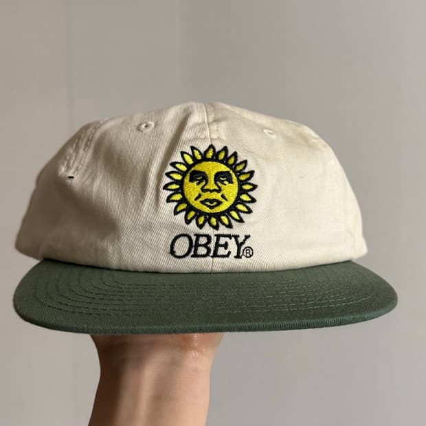 Obey 배색 썬라이즈 볼캡 모자