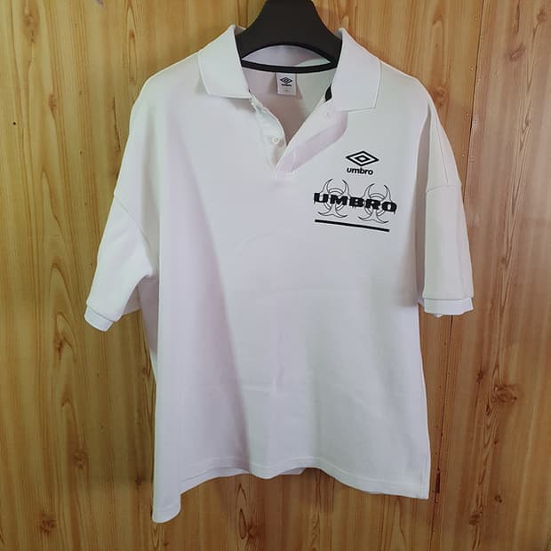 엄브로 오버핏 반팔 카라티95