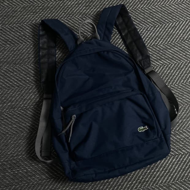 라코스테 자수로고 미니멀 포켓 백팩y 3509