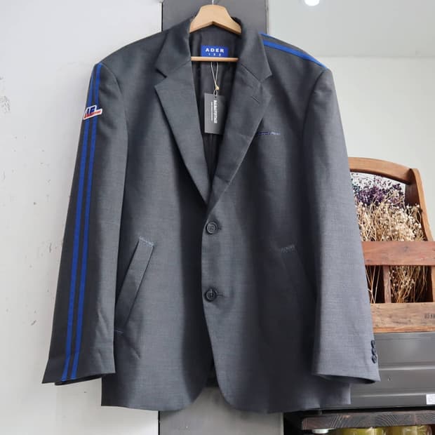 아더에러 19fw 2B 블레이저