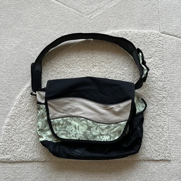L.L bean 크로스백