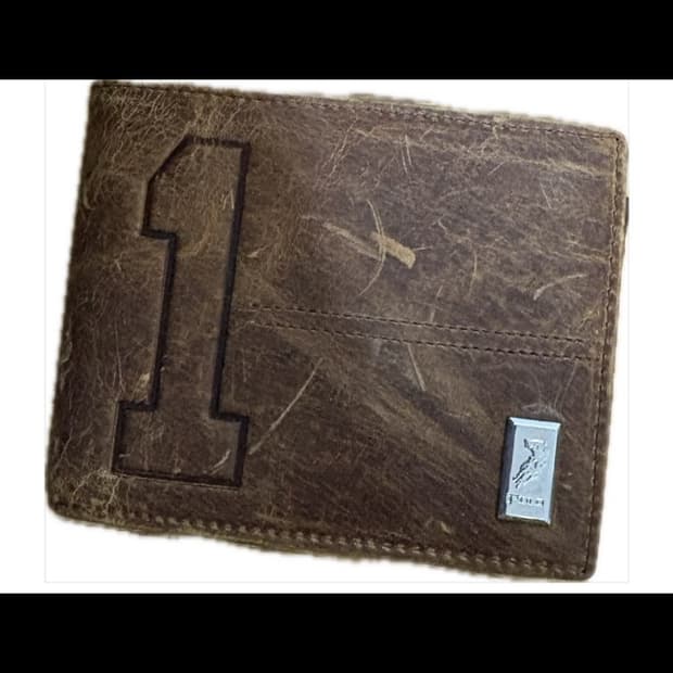 폴로 반지갑이에요