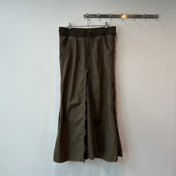 Goa 카키 스커트