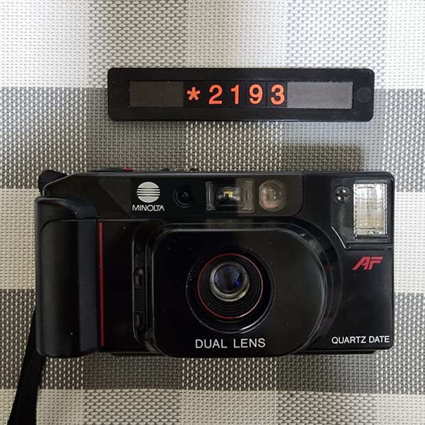 미놀타 맥듀얼 DATE 필름카메라