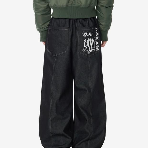 Knee Pin-tuck Printed Denim Pants (Black