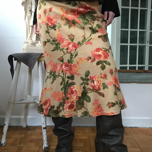 vintage flower pattern knit skirt