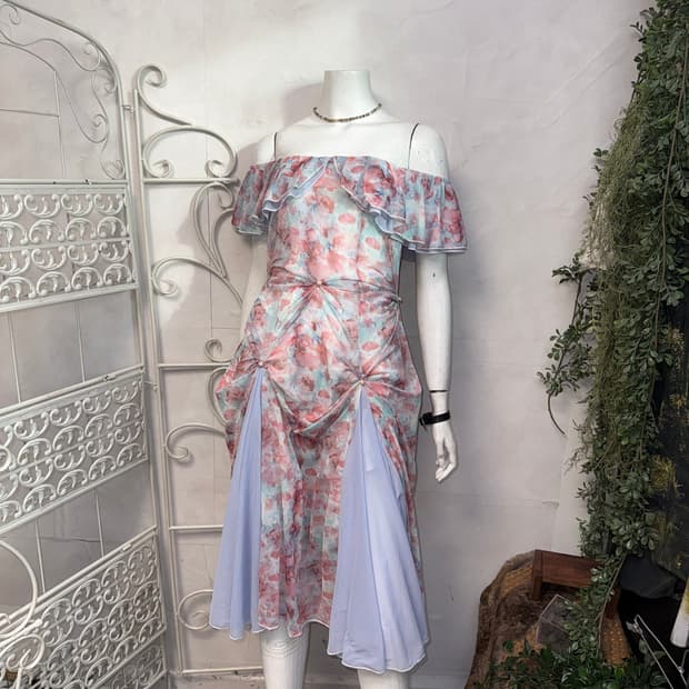 Pink blue floral shirring 오프숄더 ops