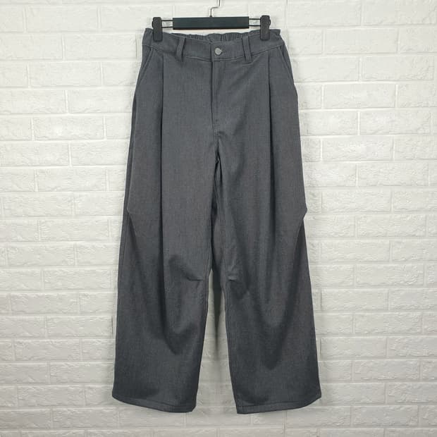 [30]옥트세키슬랜드 와이드 핀턱 슬랙스(새상품)