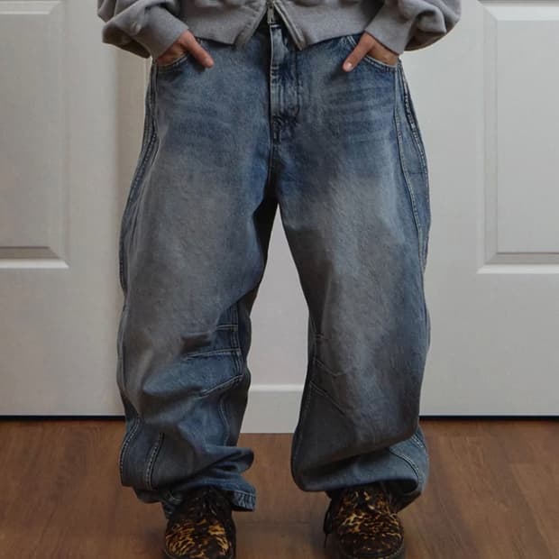 9999아카이브 커브드 청바지  Curved Denim Jeans