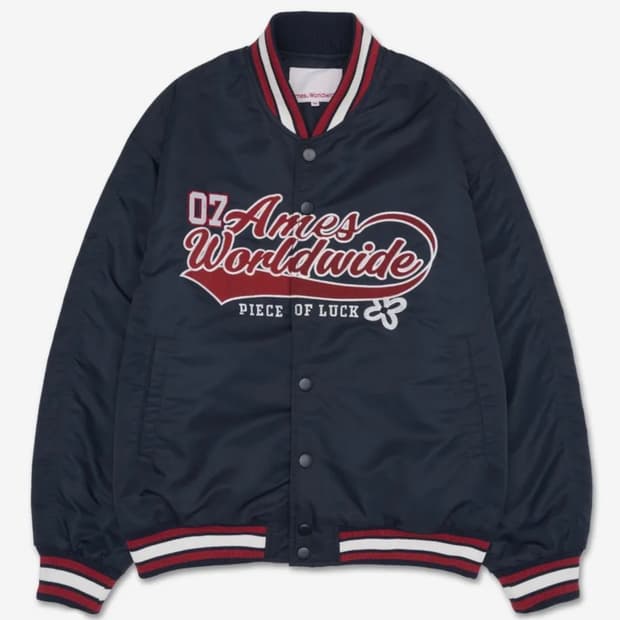 아메스 NYLON STADIUM JACKET NAVY