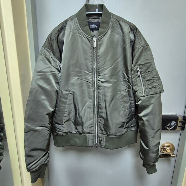 무탠다드 MA-1 보머 자켓 카키 M