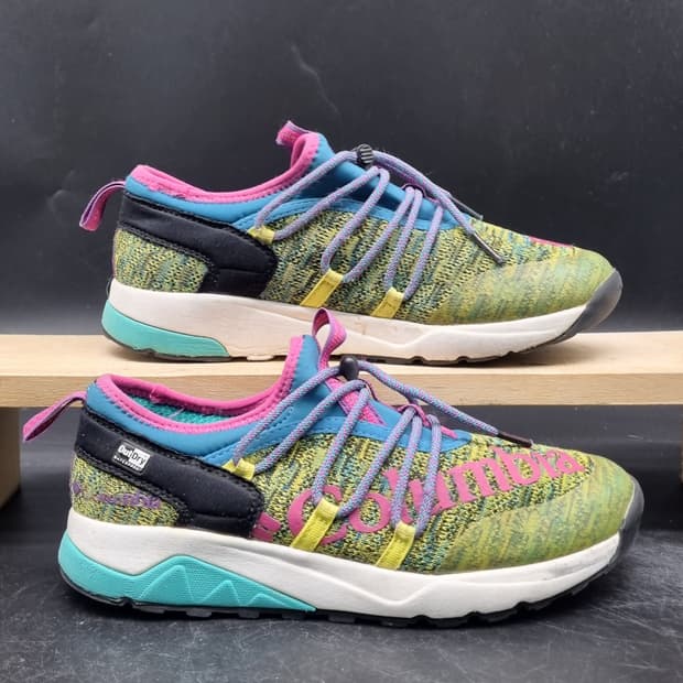 컬럼비아 여성트레킹화230