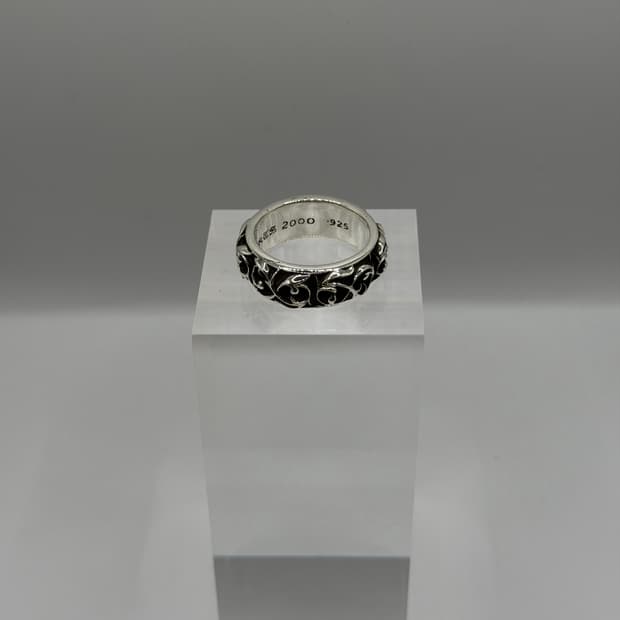 크롬하츠 반지 판매합니다. [ 이터니티 바인 밴드 링 ]