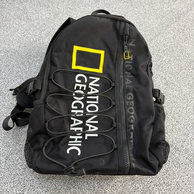 내셔널지오그래픽 백팩 0409J