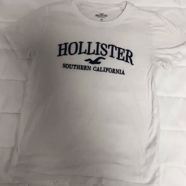 홀리스터 반팔 화이트