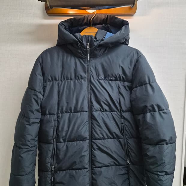 100) 몽벨 네이비 패딩 팝니다
