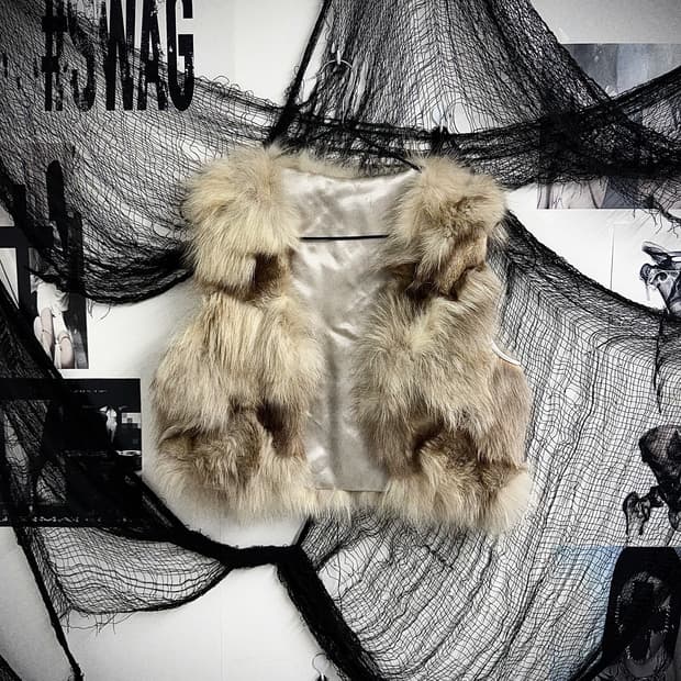 00s gal fur vest