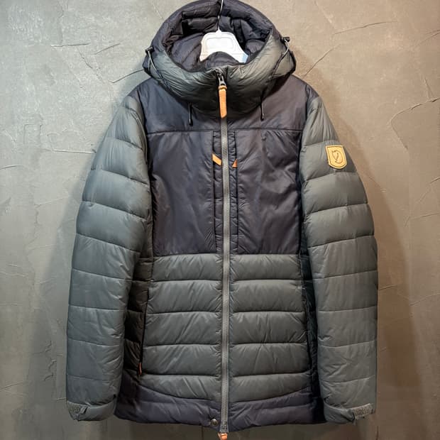 [XS] FJALL RAVEN 피엘라벤 패딩